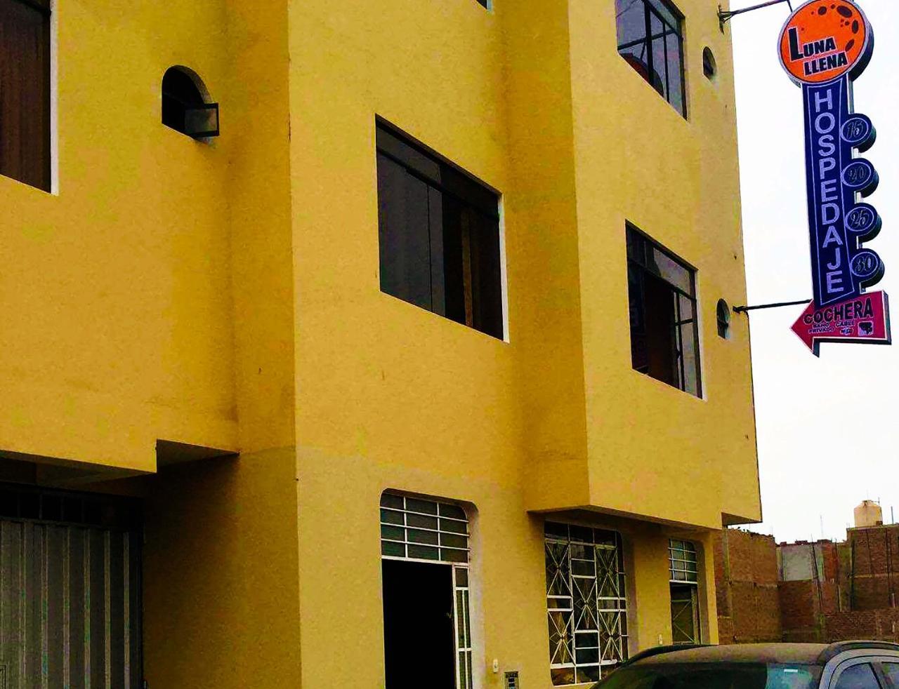 Hospedaje Luna Llena San Vicente de Cañete Exteriör bild